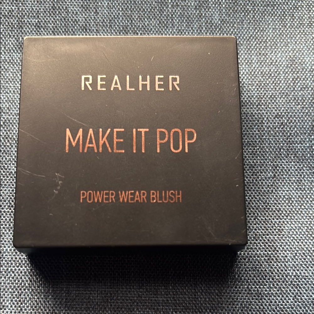 🆕 Compact Blush - Picture 2 of 3